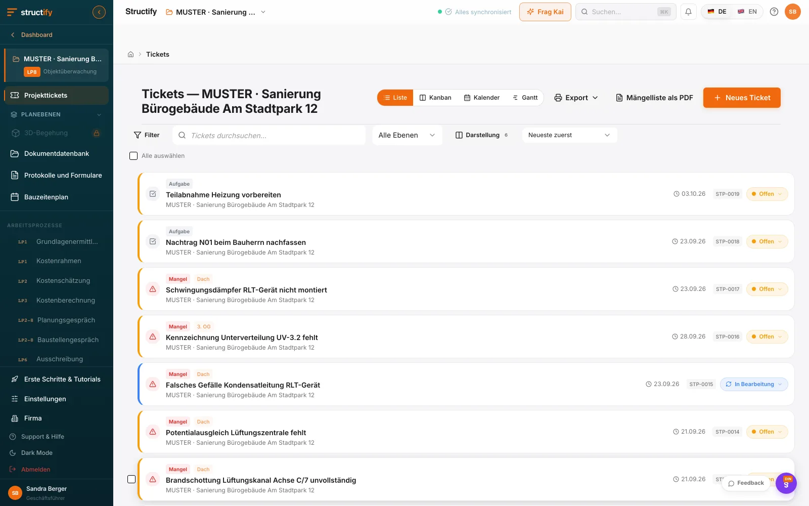 Structify Desktop: Begehung mit KI-strukturierten Mängeln, Aufgaben und fertigem Protokoll